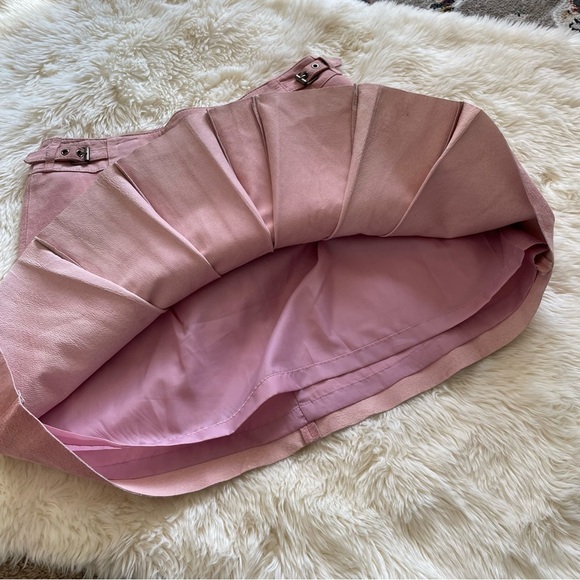 Vintage Y2K Pink Suede Pleated Skirt - Picture 9 of 12